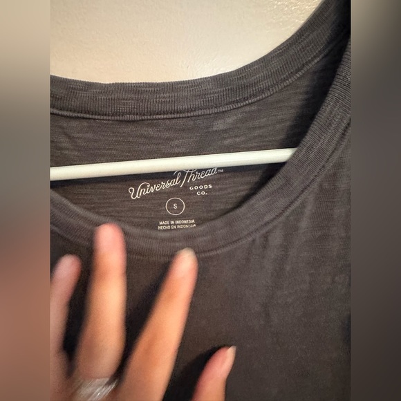 Universal threads dress - Picture 5 of 7